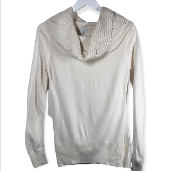 New York & Co. sweater with collar - Picture 1 of 8